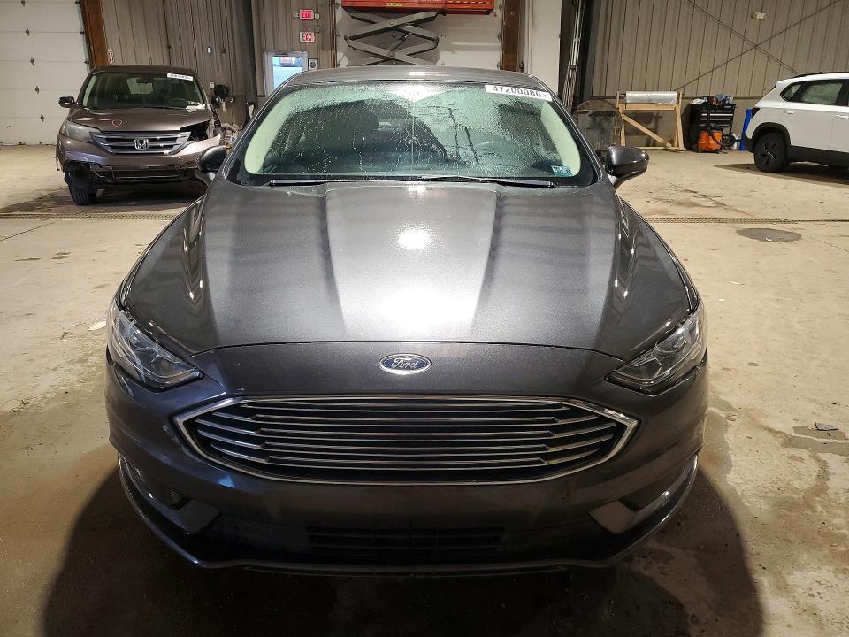 2018 Ford Fusion se