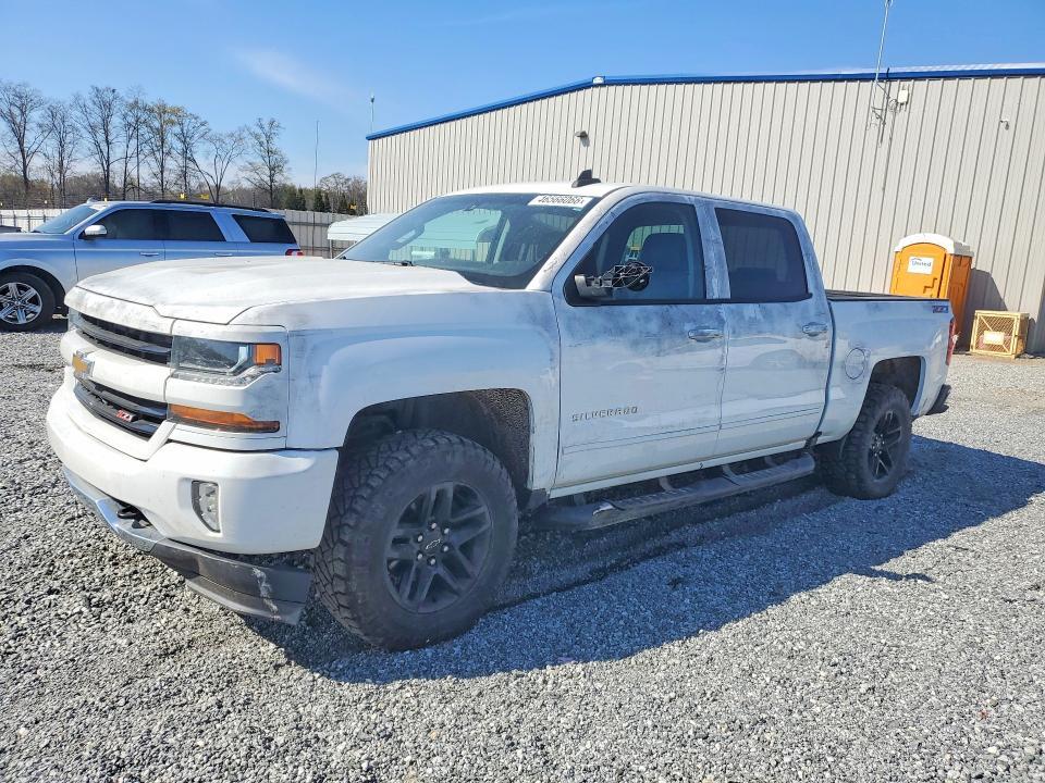 2017 Chevrolet Silverado K1500 lt