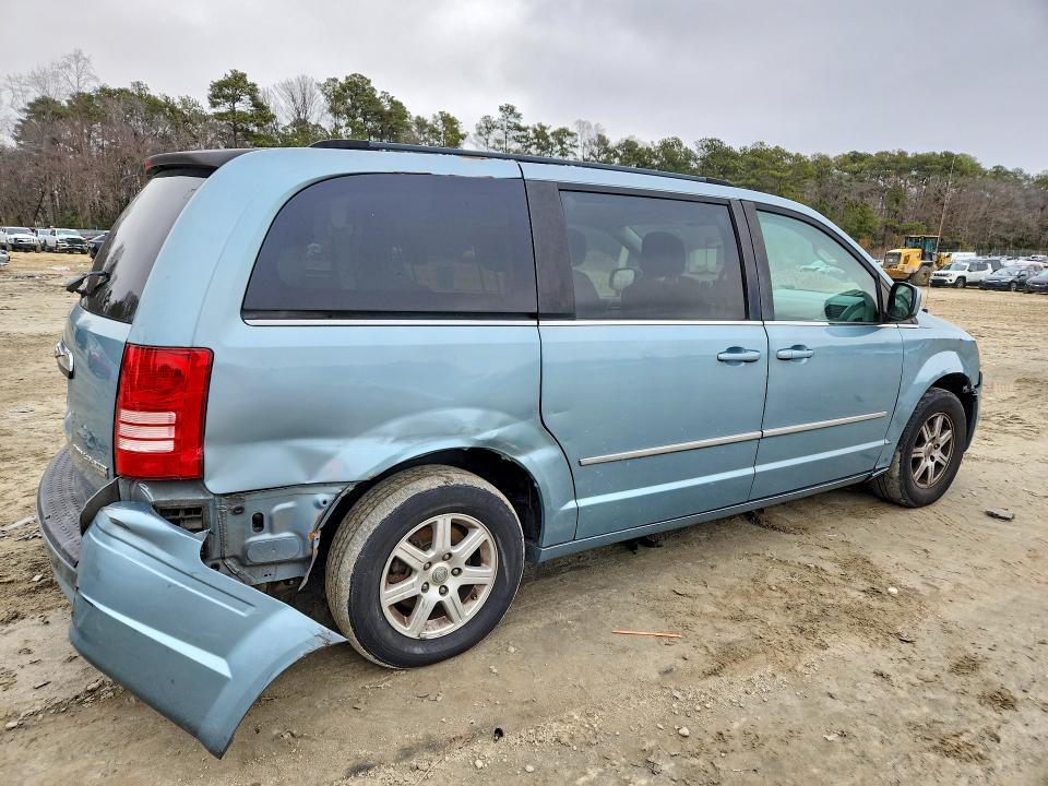 2010 Chrysler Town & Country Touring