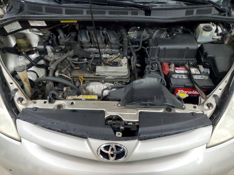2008 Toyota Sienna le 7-passenger