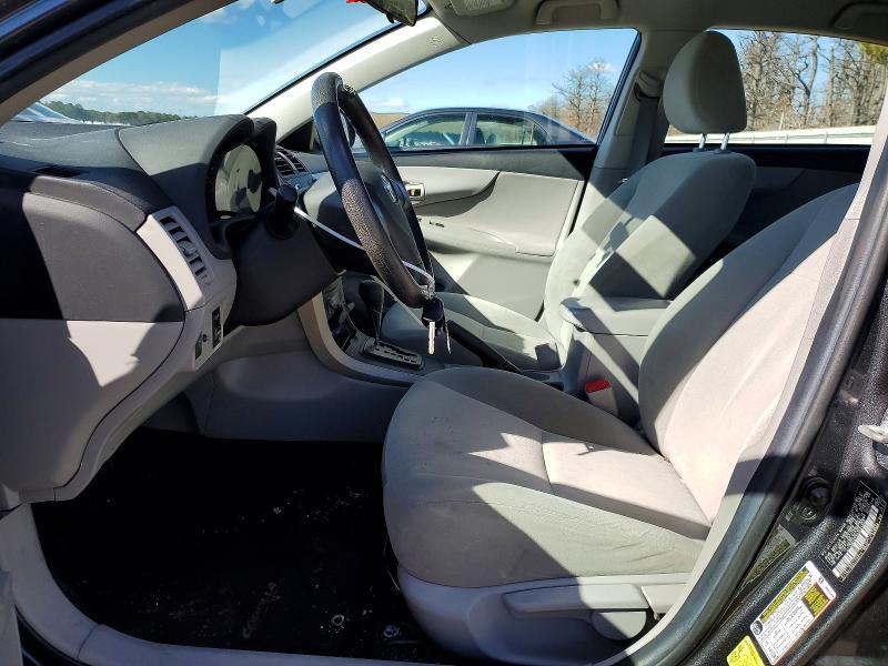 2013 Toyota Corolla l
