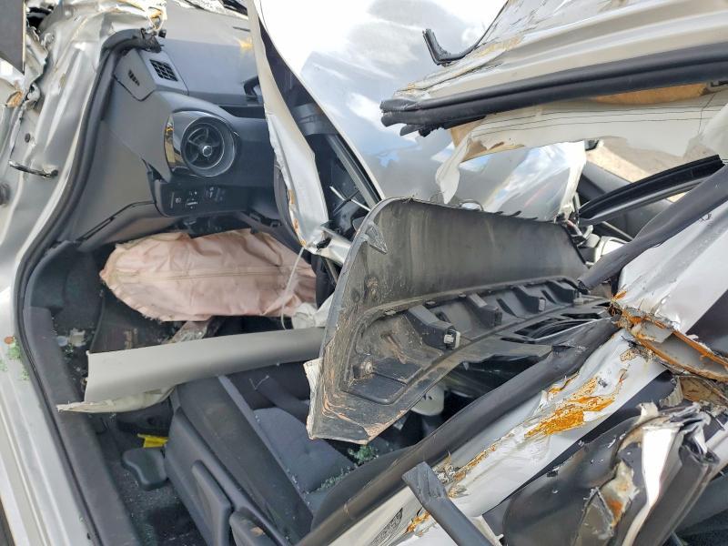 2019 Toyota Prius c l