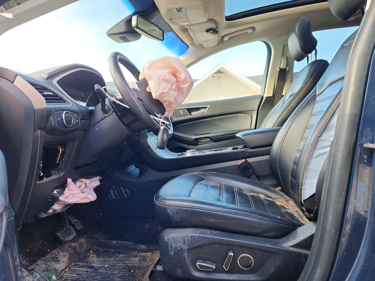 2019 Ford Edge sel