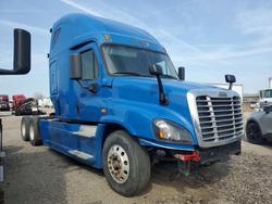 2014 Freightliner Cascadia Semi Truck en venta en Dyer, IN