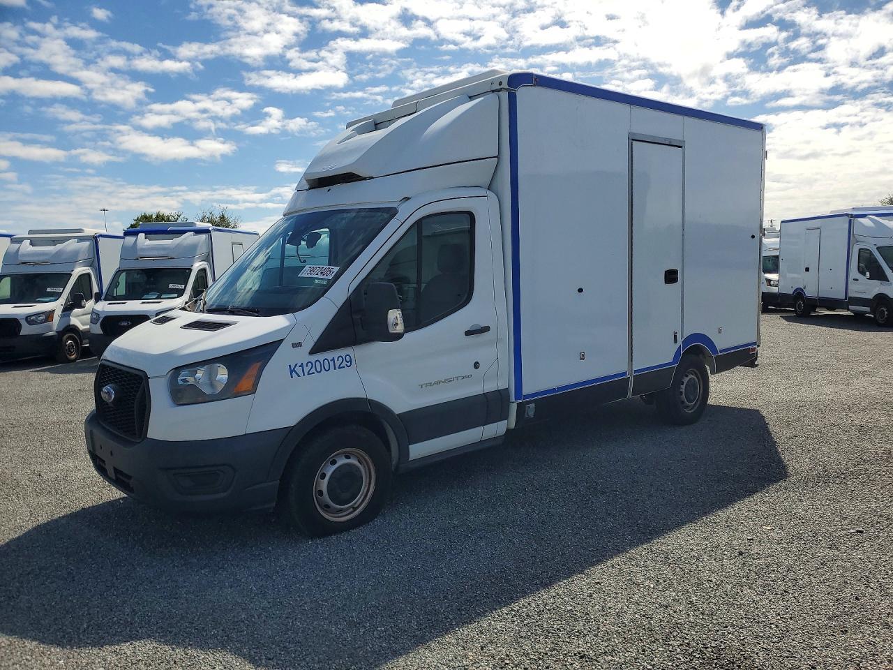 2020 Ford Transit Delivery Truck