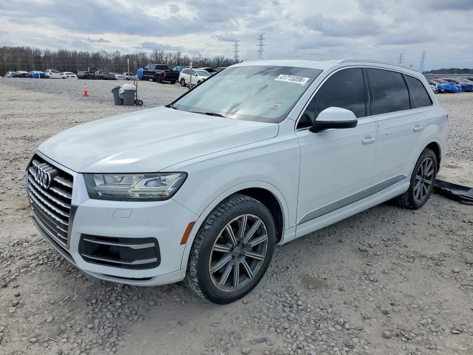 2017 Audi Q7 Premium Plus
