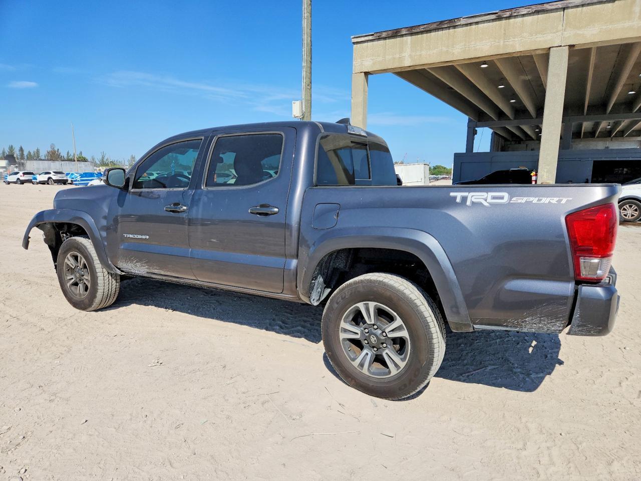 2017 Toyota Tacoma TRD Sport