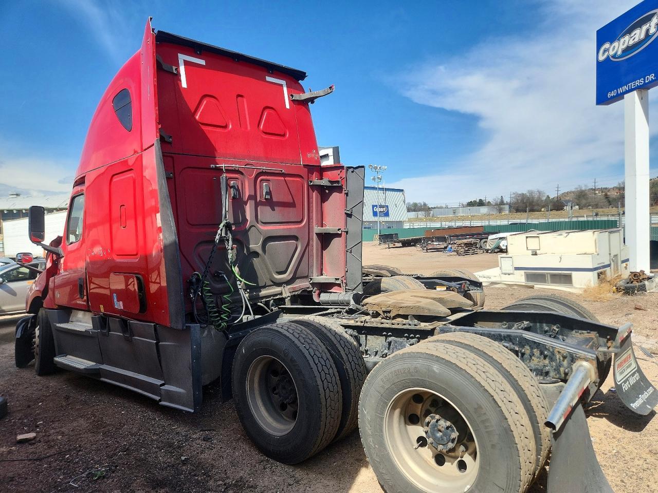 2019 Freightliner Cascadia 126