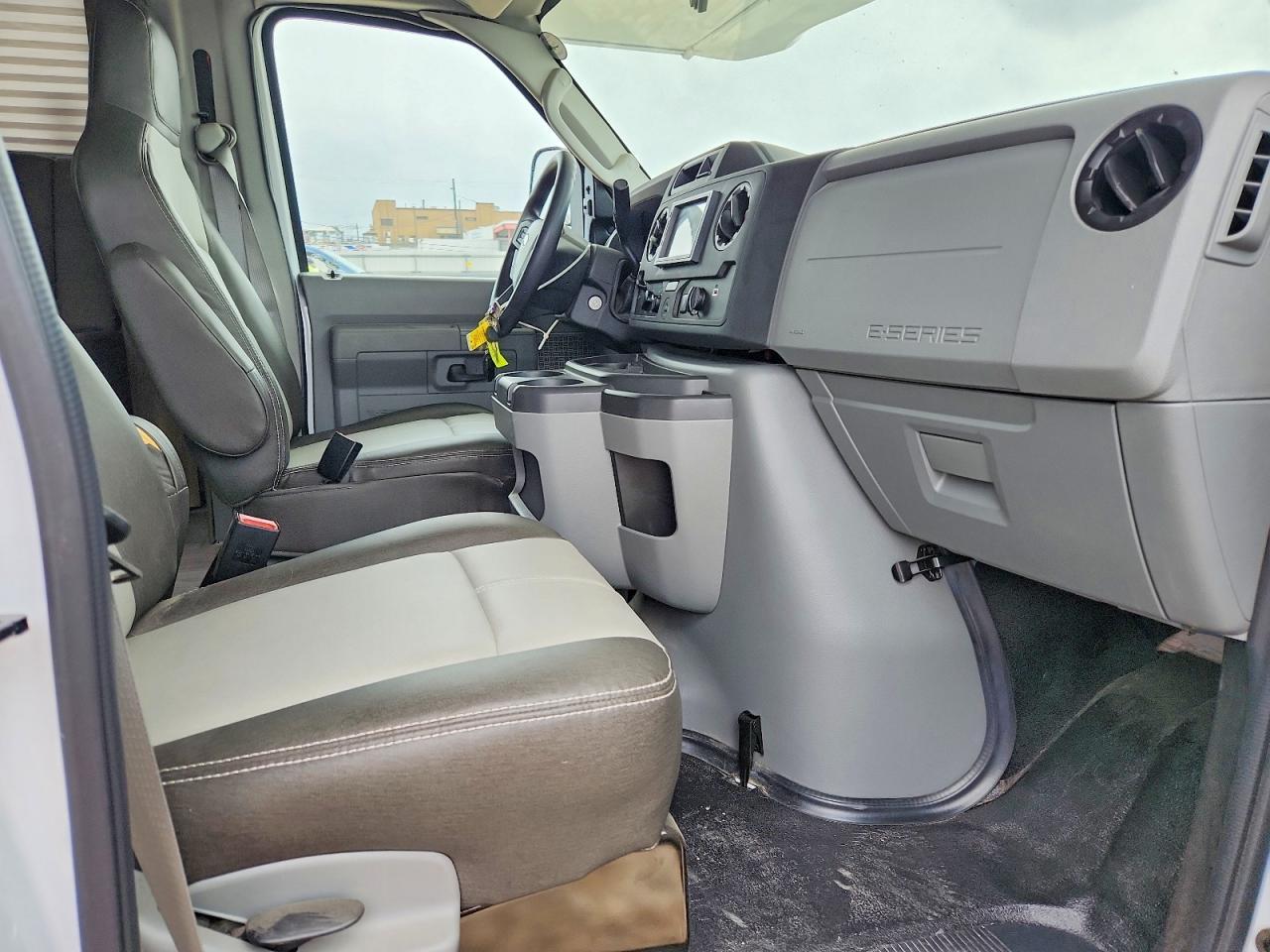 2024 Ford E450 RV