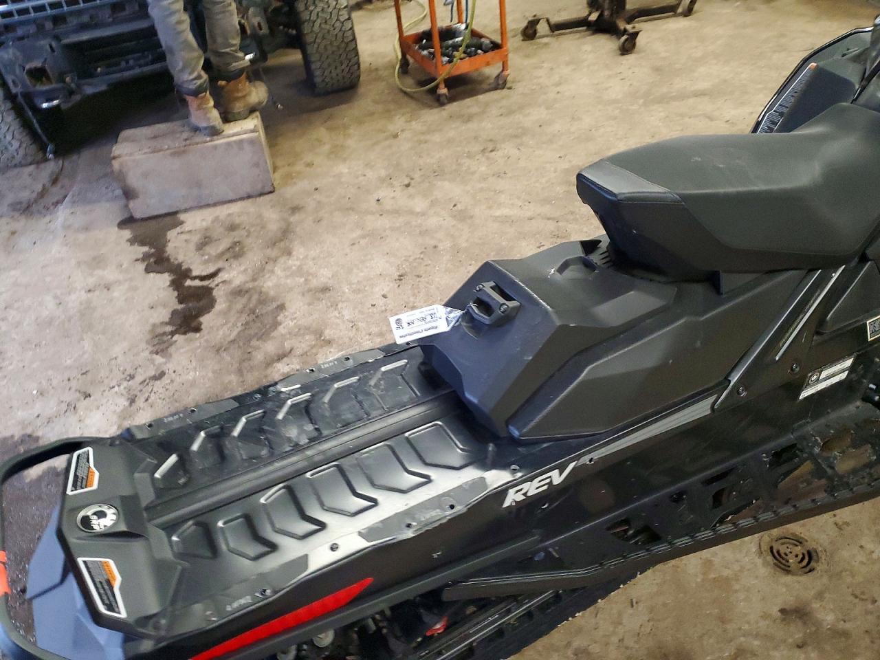 2018 Skidoo Renegade