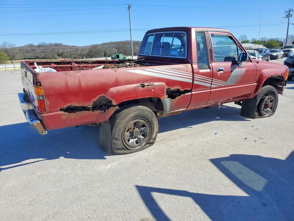 1987 Toyota Pickup Deluxe
