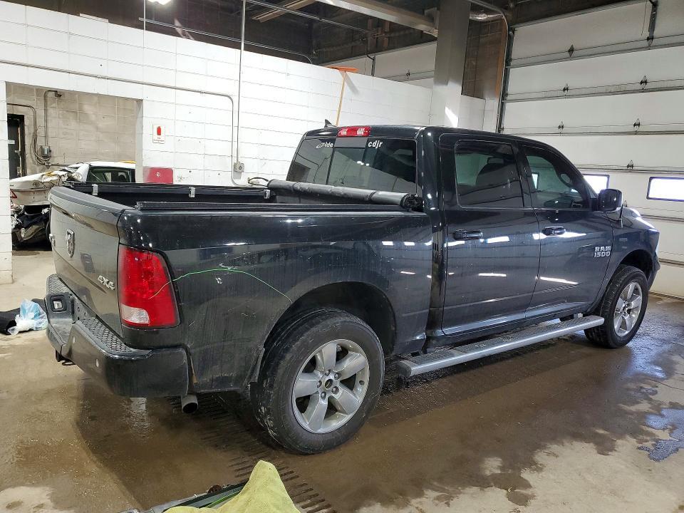 2017 Dodge RAM 1500 SLT