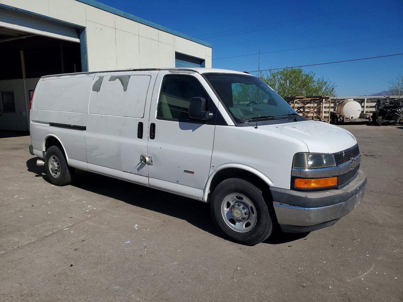 2012 Chev Rolet Express 3500 Cargo Delivery Van