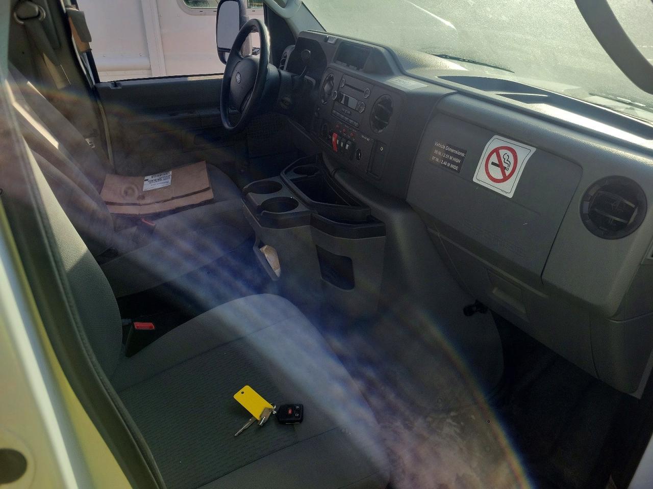 2016 Ford E-350 Ambulance