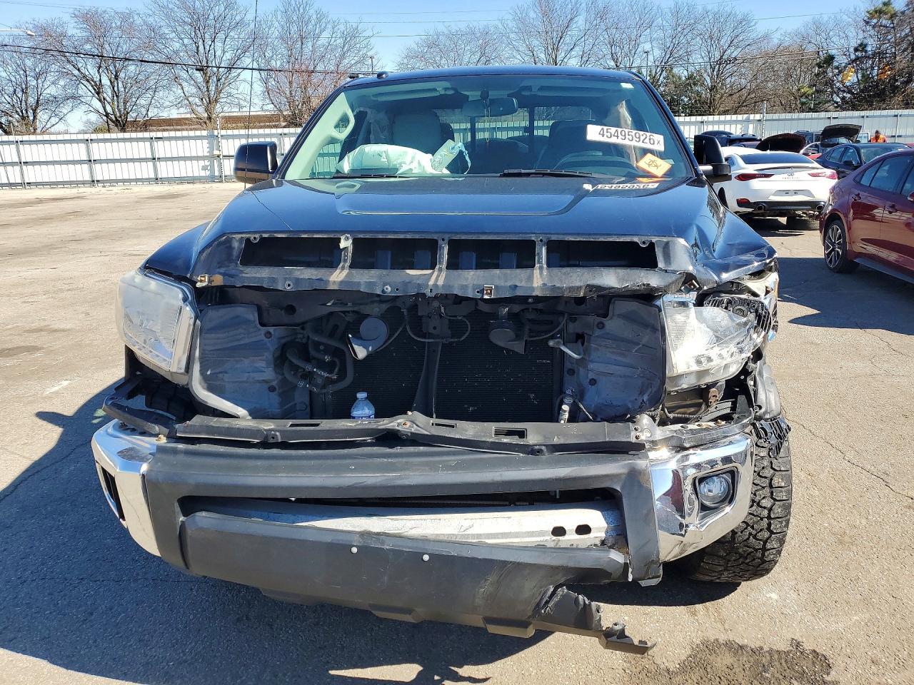 2017 Toyota Tundra SR5