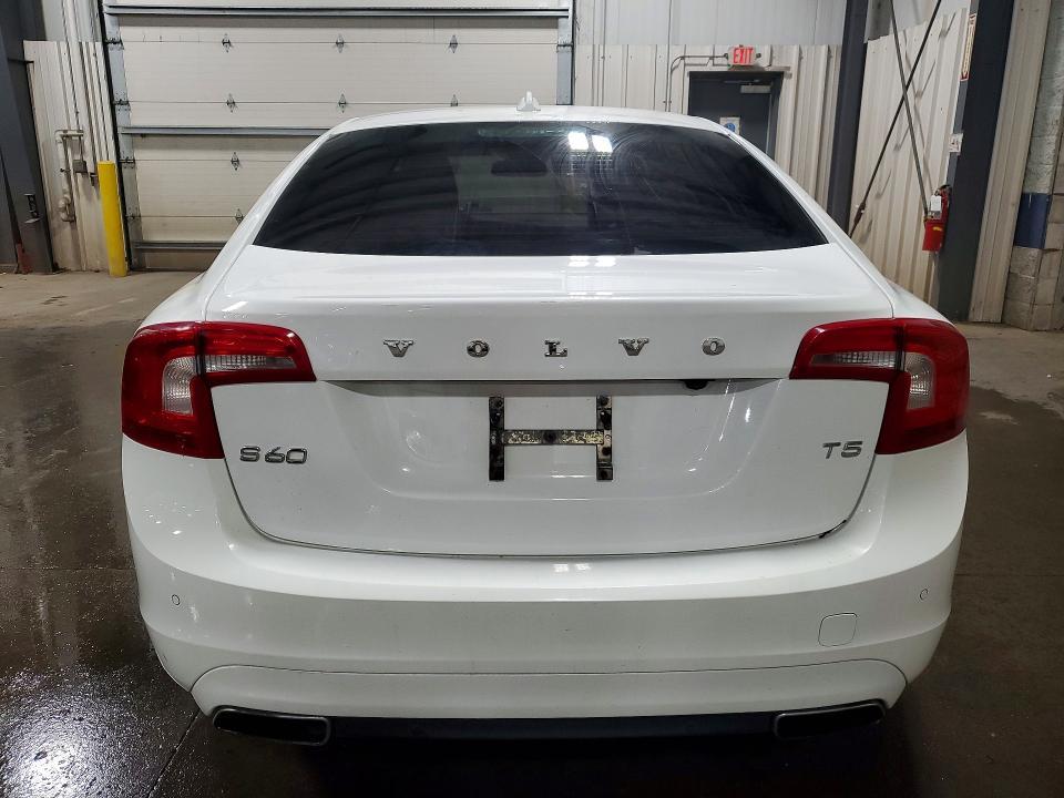 2014 Volvo S60 T5
