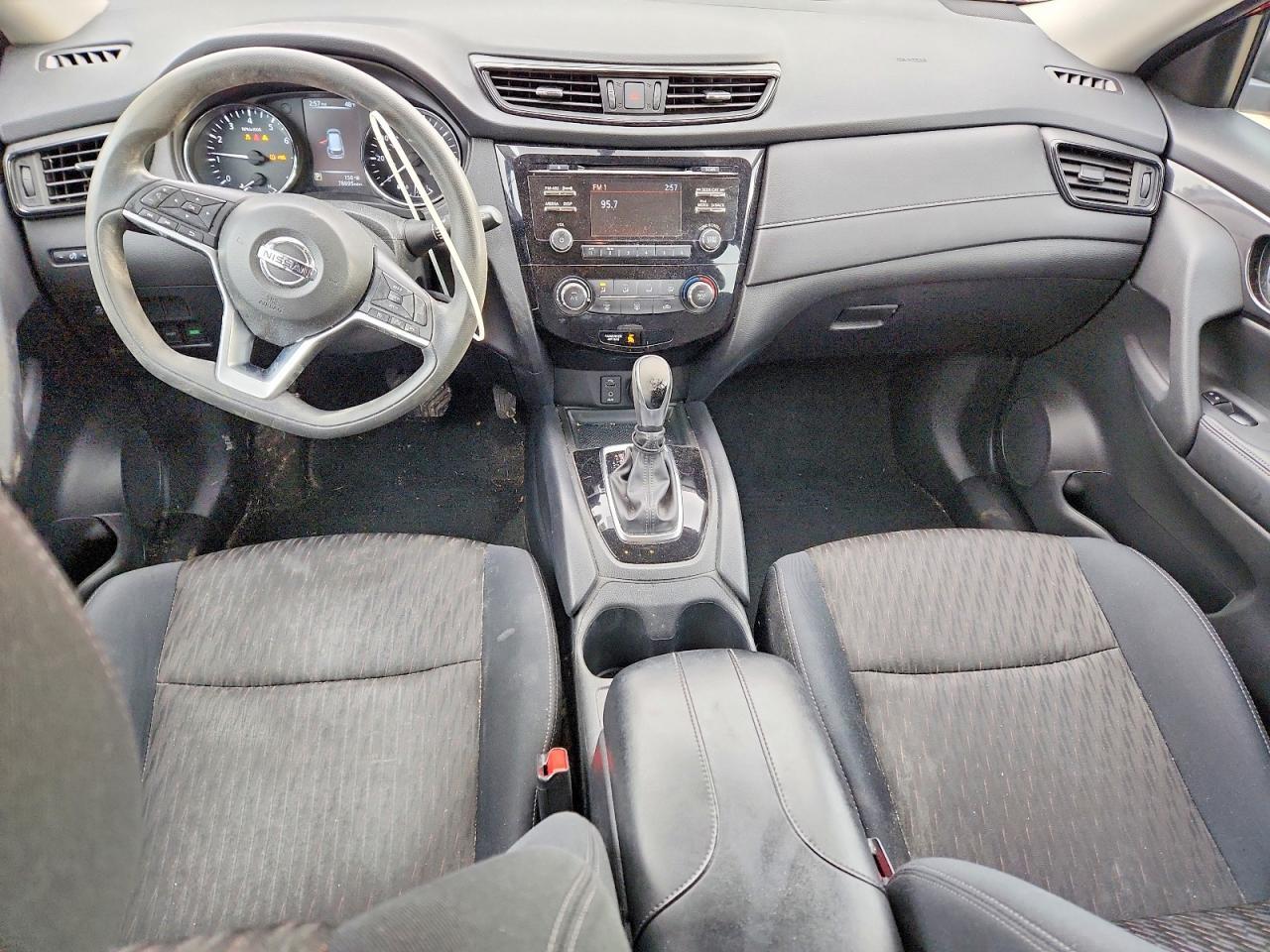 2017 Nissan Rogue s