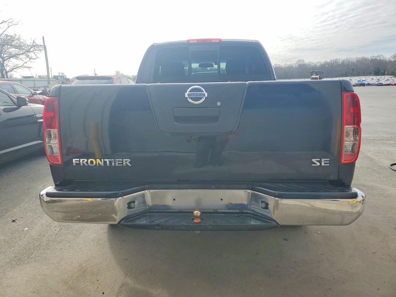 2009 Nissan Frontier XE
