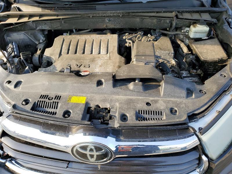 2016 Toyota Highlander Limited Platinum
