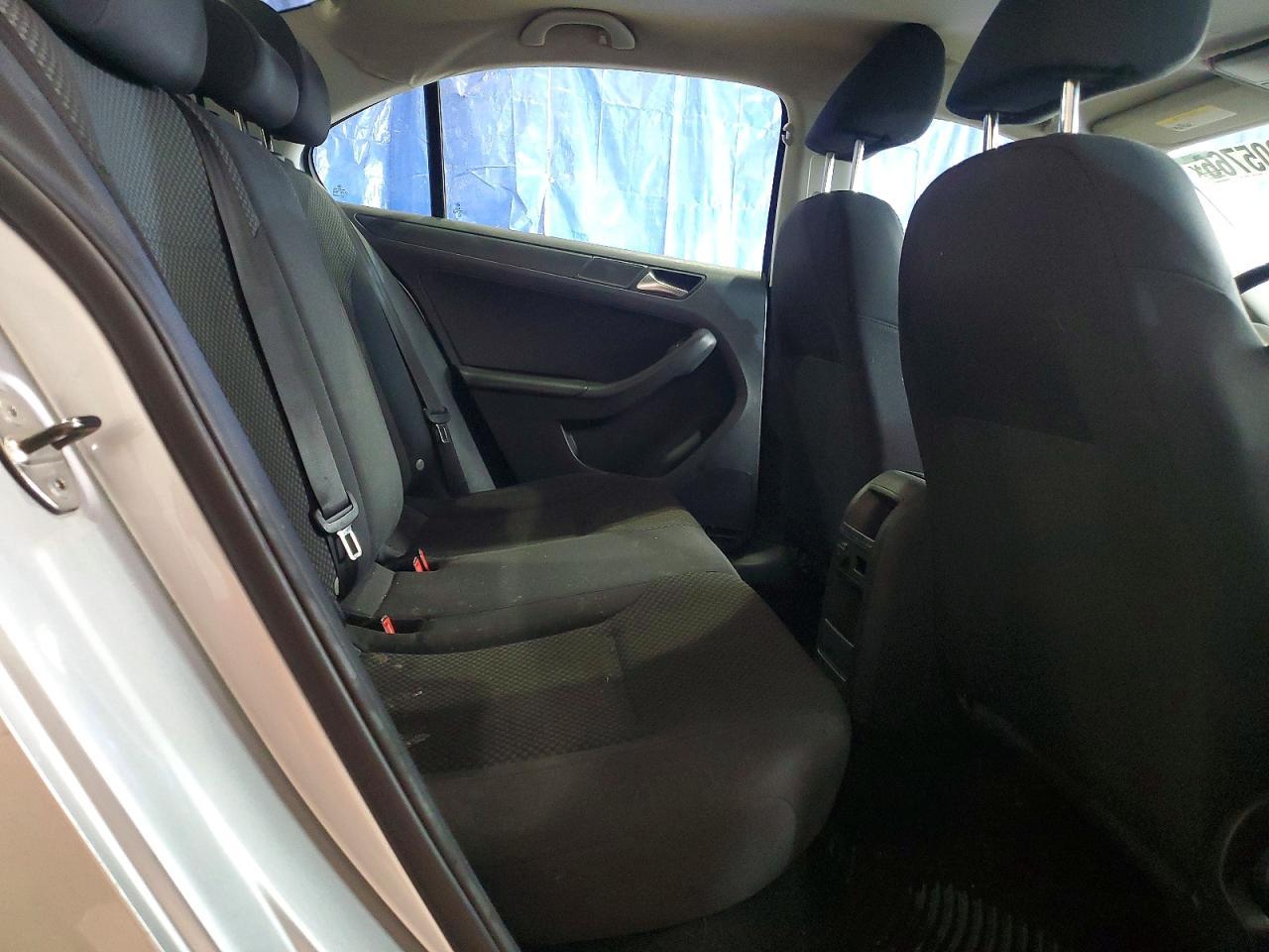 2013 Volkswagen Jetta Base