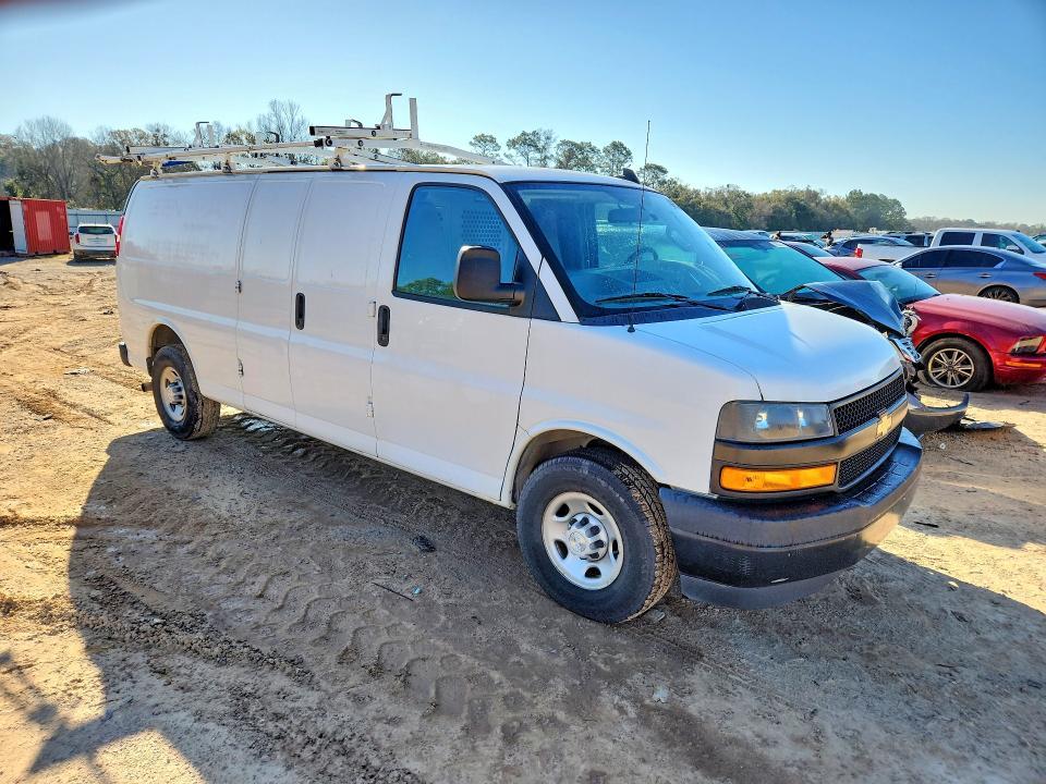 2018 Chevrolet Express G2500