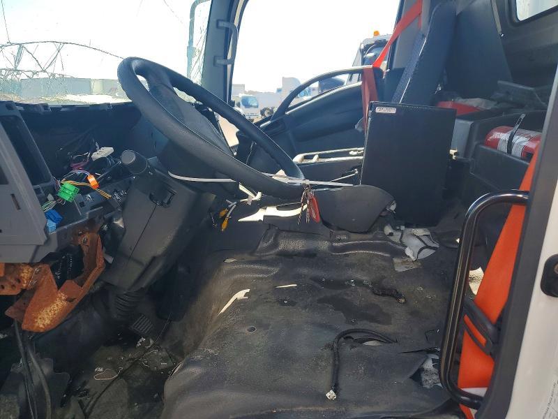 2023 Isuzu Nrr Truck cab and Chassis