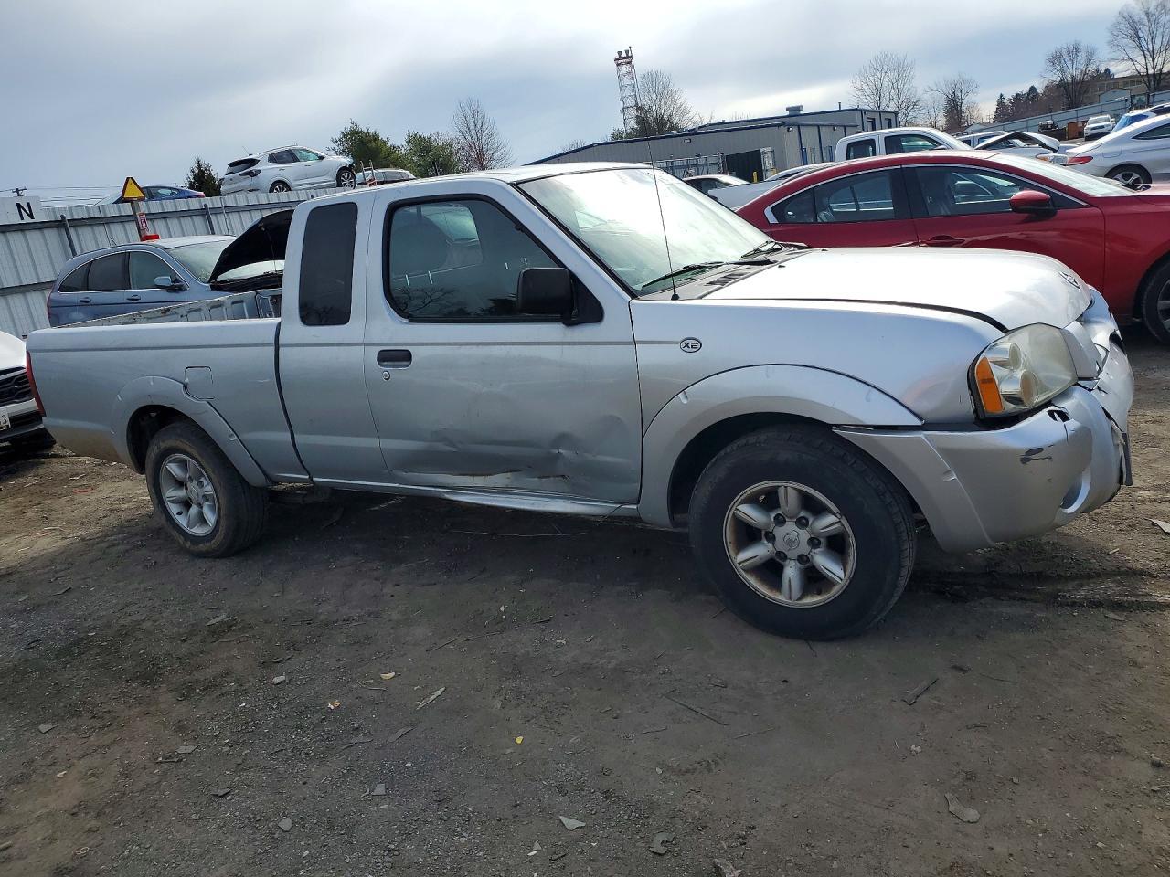 2002 Nissan Frontier Standard