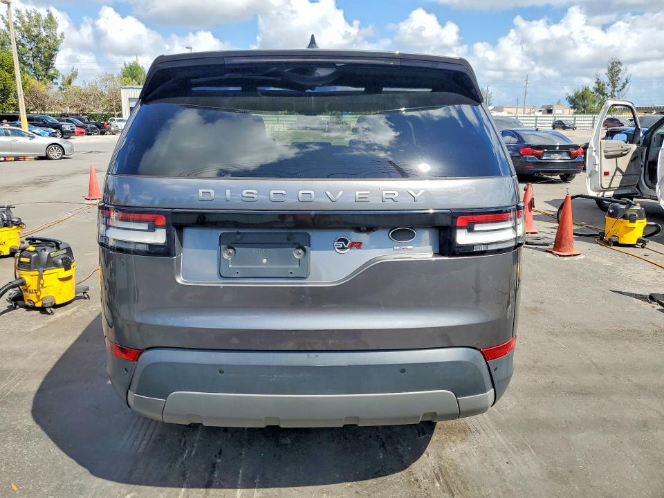 2017 Land Rover Discovery se