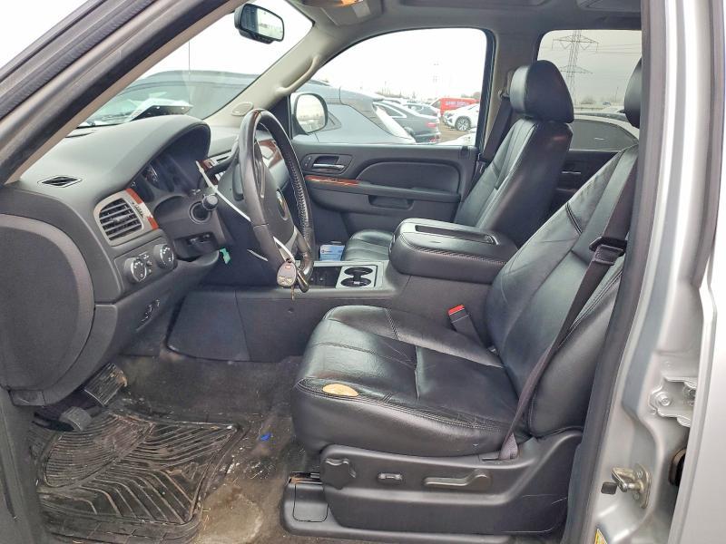 2013 Chev Avalanche