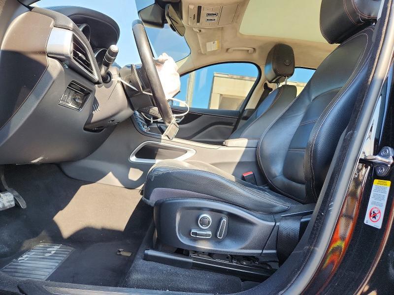 2020 Jaguar F-pace Prestige