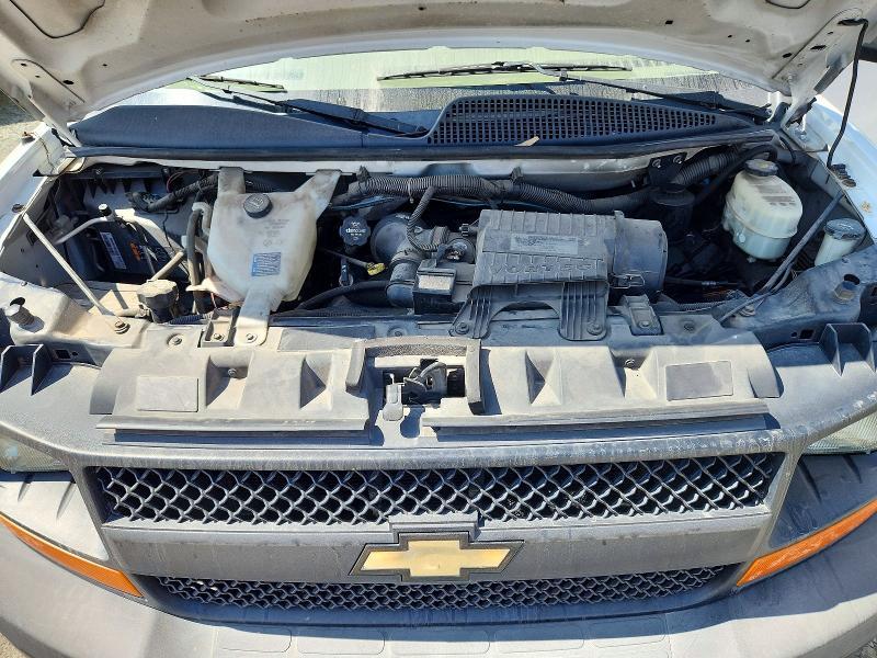 2015 Chev Rolet Express Refrigerated BOX Truck