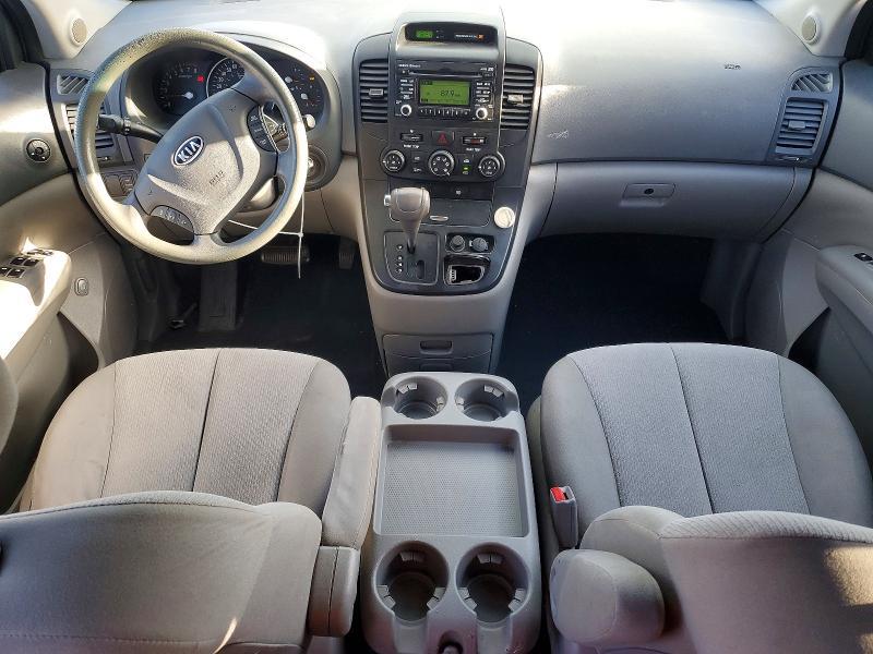 2012 KIA Sedona lx