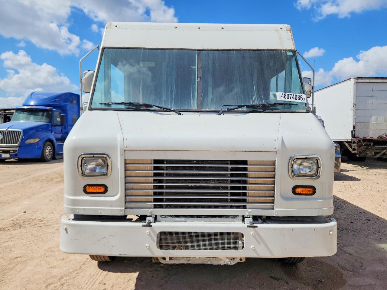 2013 Ford F59 Delivery Truck