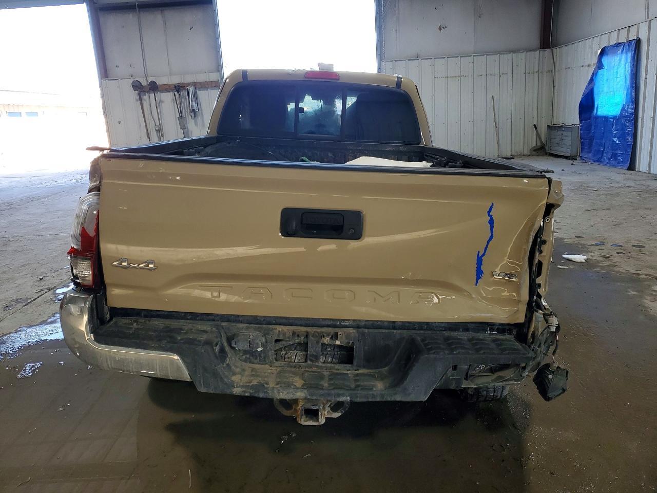 2018 Toyota Tacoma SR5 V6