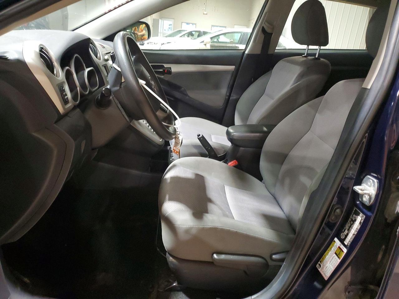 2012 Toyota Matrix l