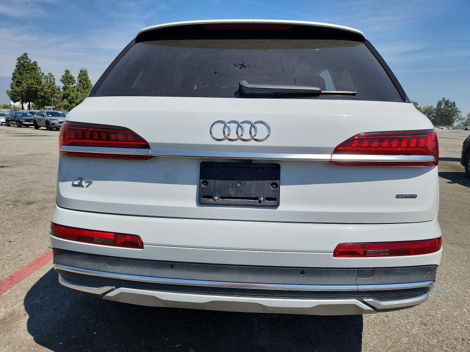 2023 Audi Q7 Premium Plus