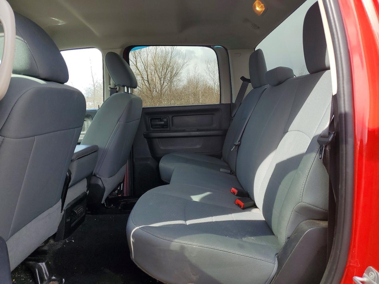 2016 Dodge RAM 2500 ST