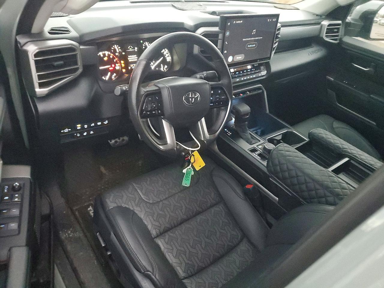 2022 Toyota Tundra SR5