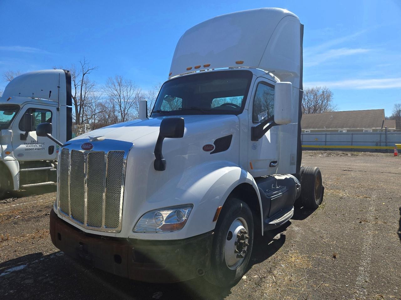 2016 Peterbilt Tractor 2016 Peterbilt 579 Semi Truck