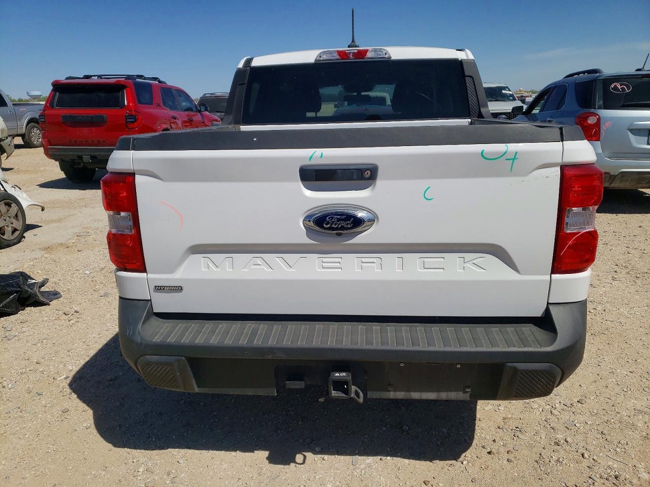 2022 Ford Maverick XL