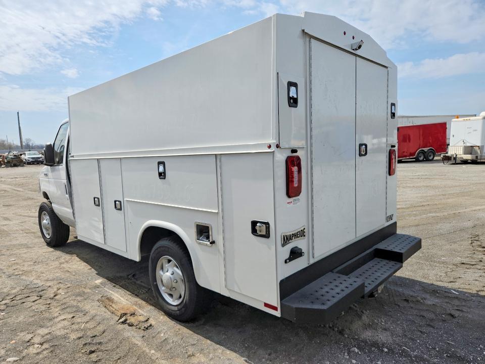 2025 Ford Econoline E350 Super Duty Cutaway Van