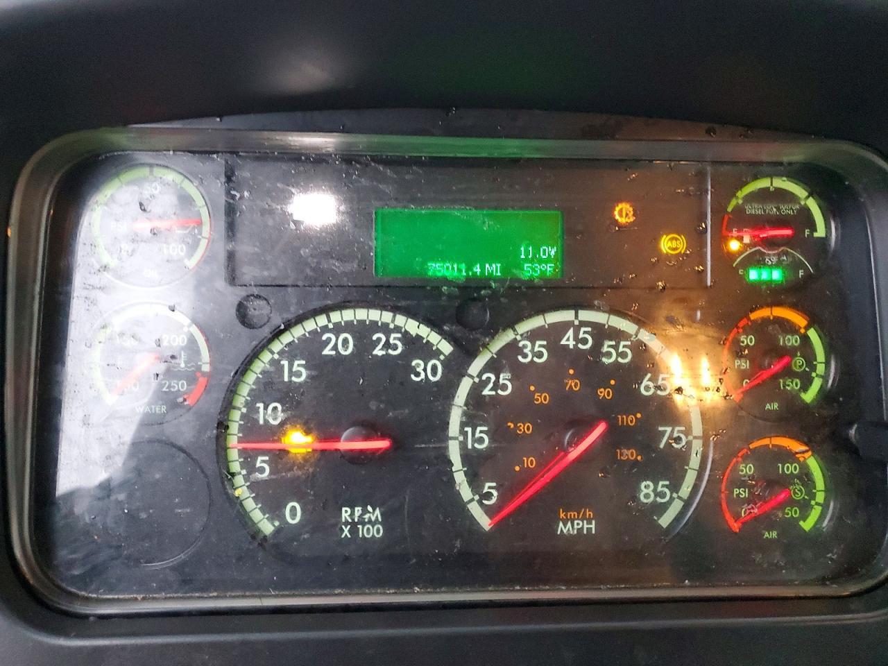 2023 Freigliner 2023 Freightliner Business Class M2 Water Truck