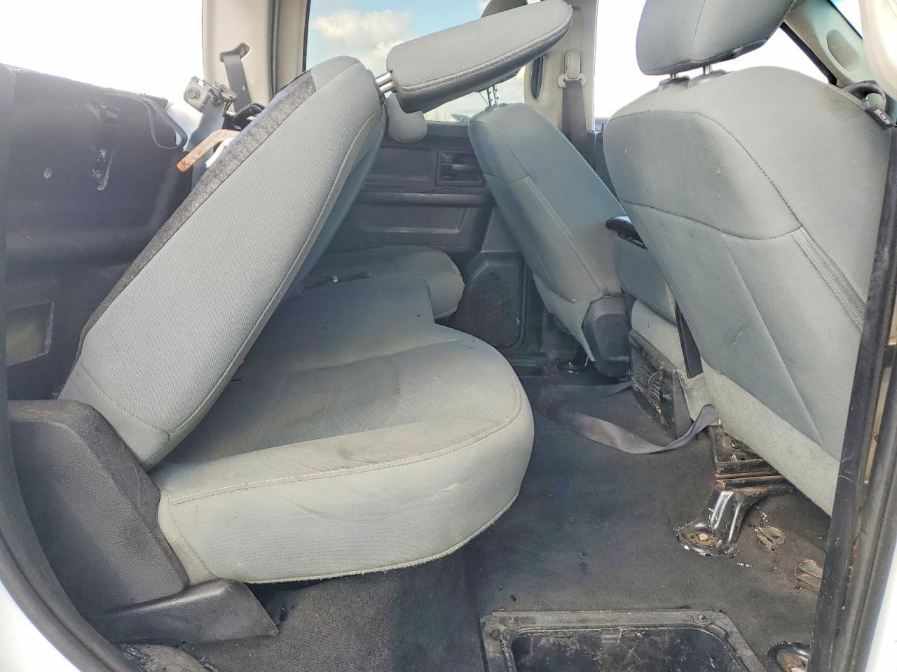 2015 Ram Trucks 2500 ST