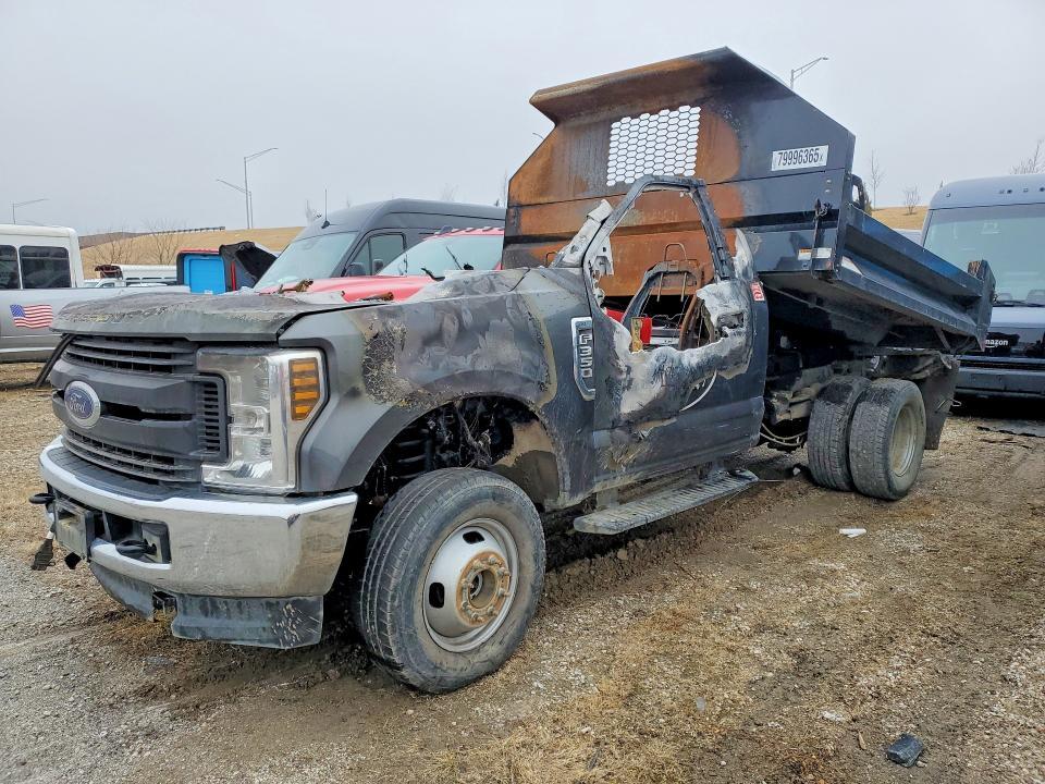 2018 Ford F350 Super Duty Dump Truck