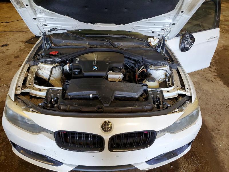 2013 BMW 328 i