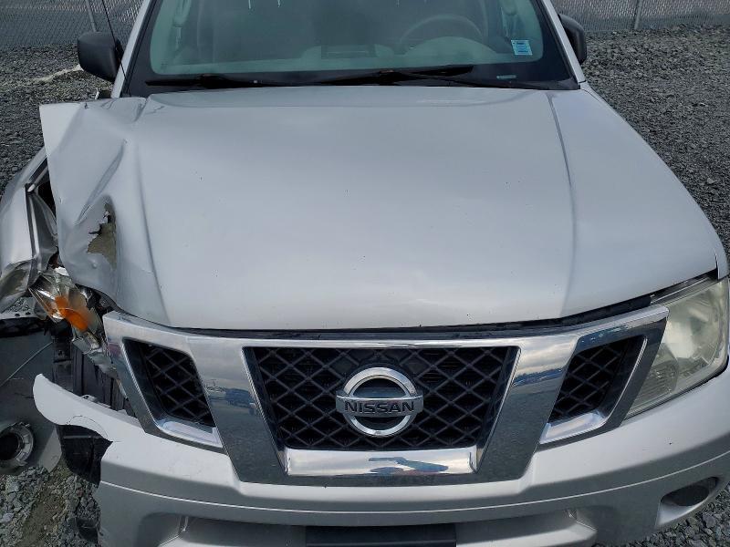 2015 Nissan Frontier sv