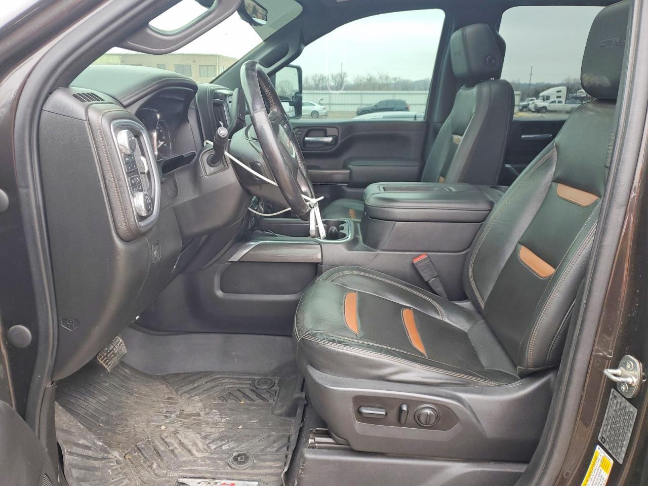 2020 GMC Sierra K2500 AT4