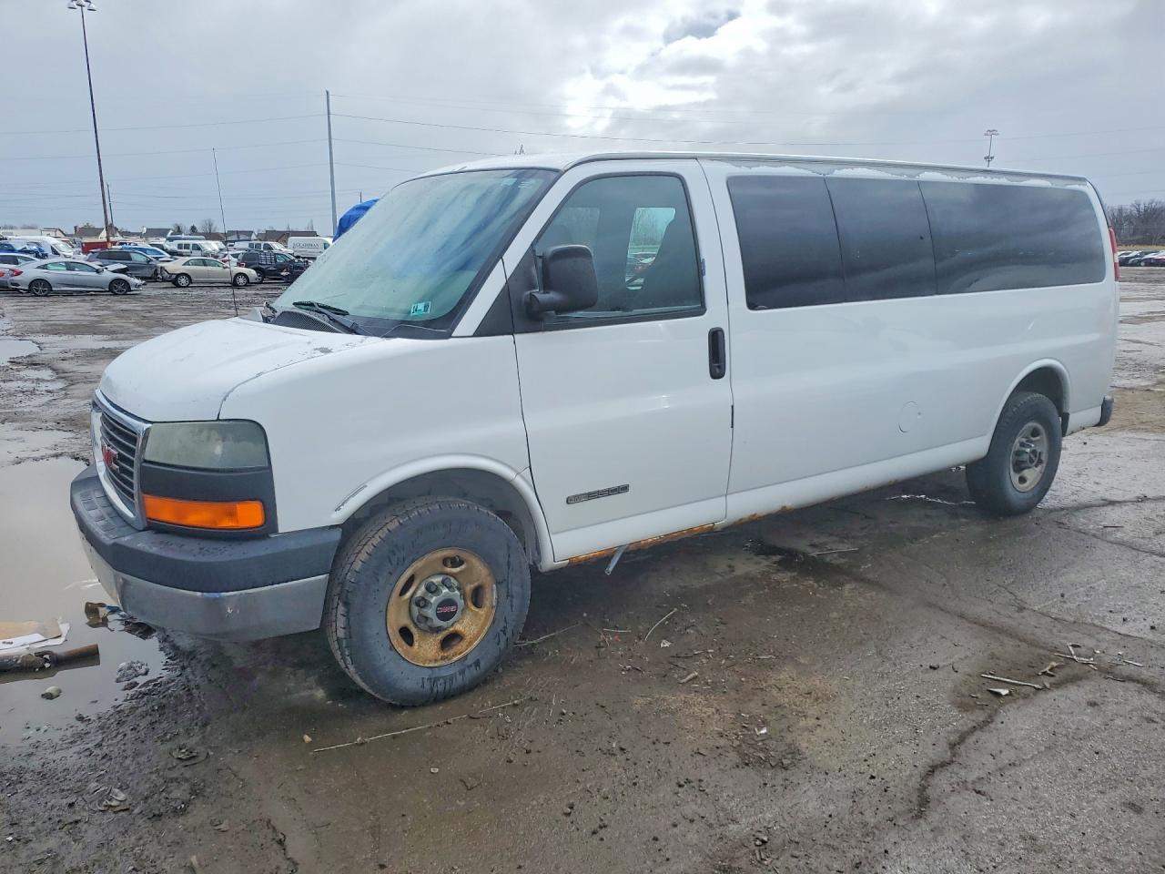 2005 GMC Savana G3500