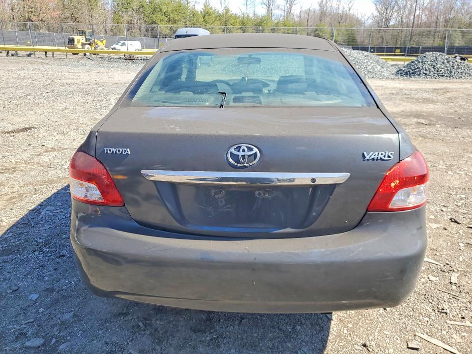 2010 Toyota Yaris Base