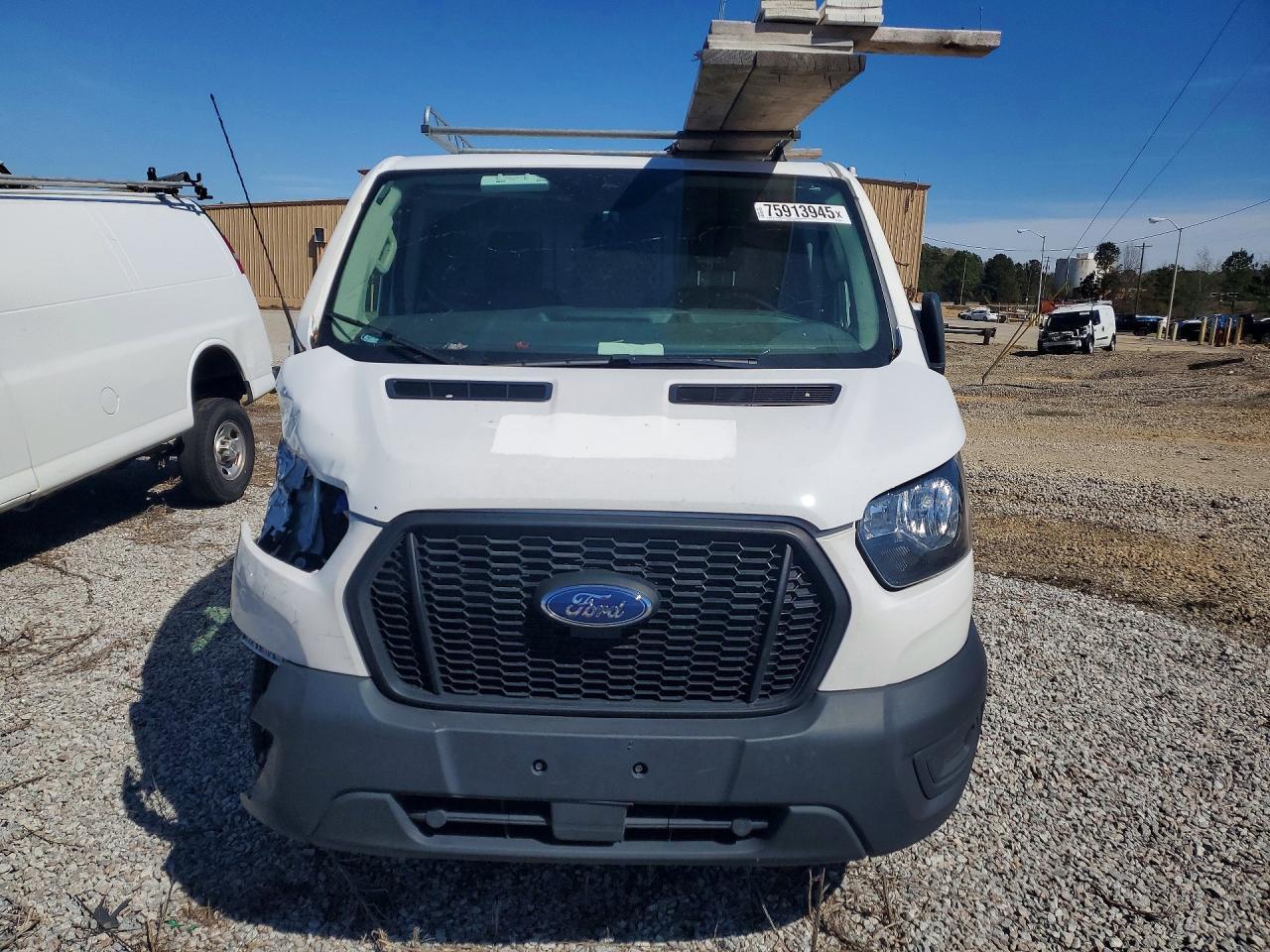 2022 Ford Transit T-250